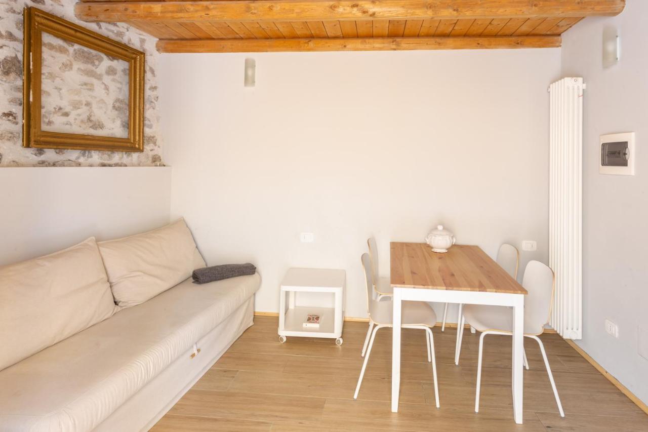 La Posteria By Icasamia It Apartment Orino Exterior foto