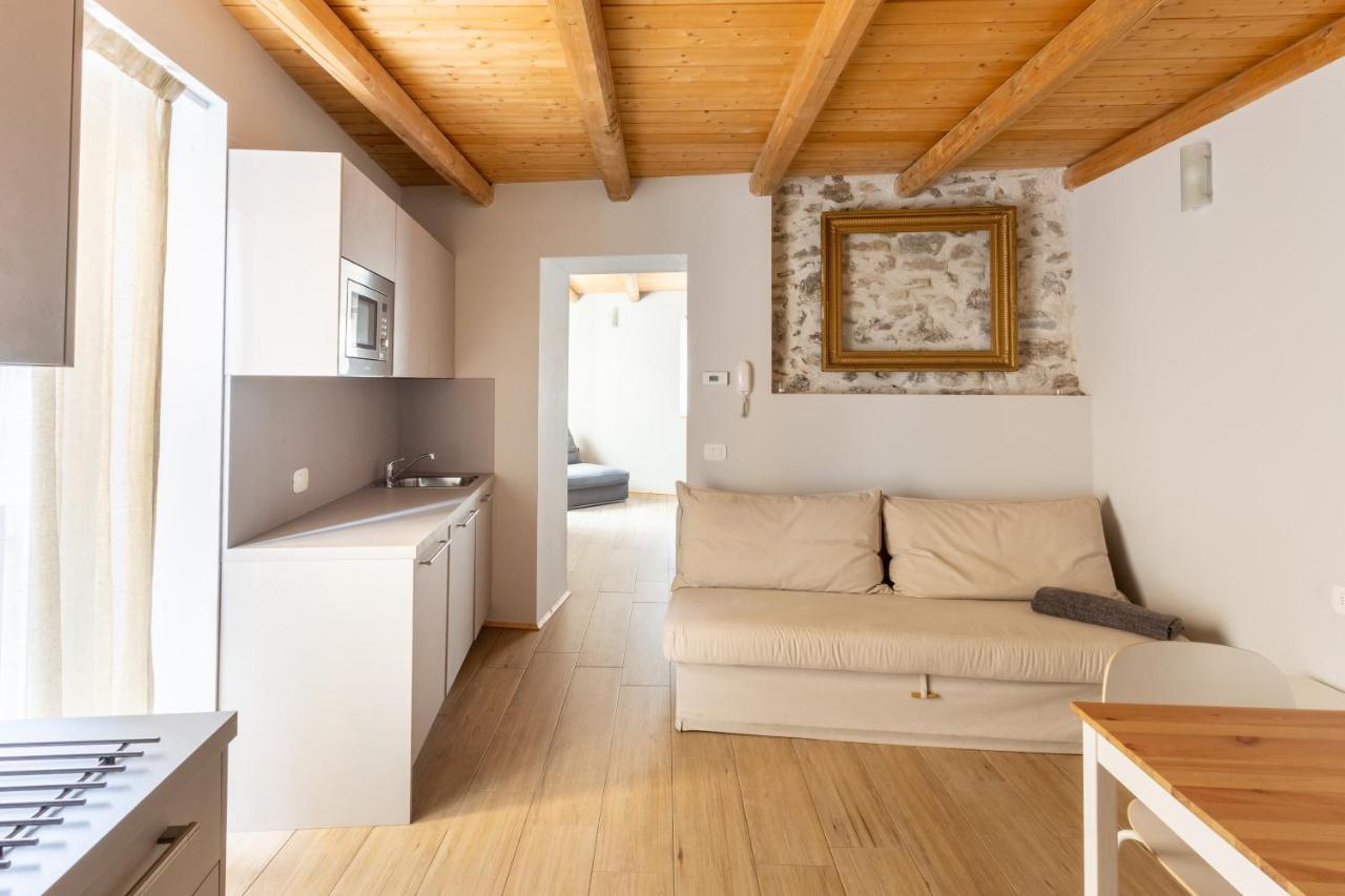 La Posteria By Icasamia It Apartment Orino Exterior foto